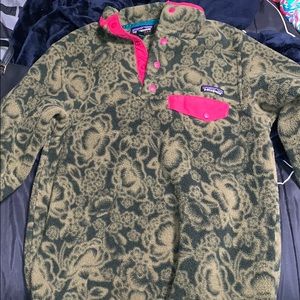 Patagonia pullover